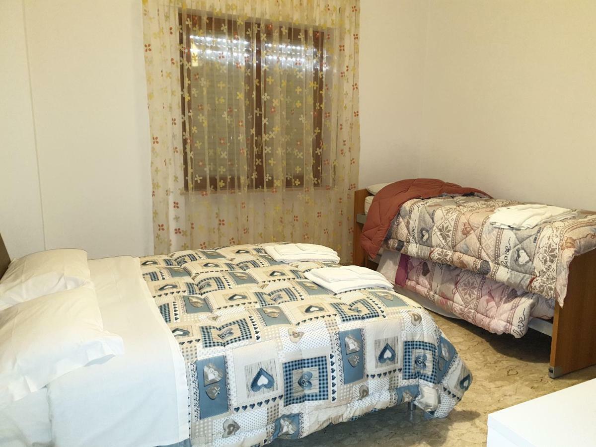 B&B Gli Orti Collecorvino Esterno foto