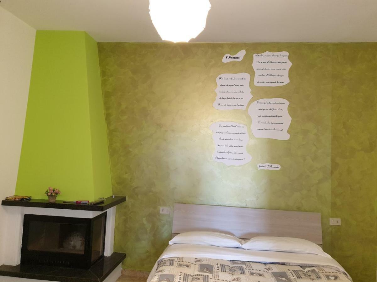 B&B Gli Orti Collecorvino Esterno foto